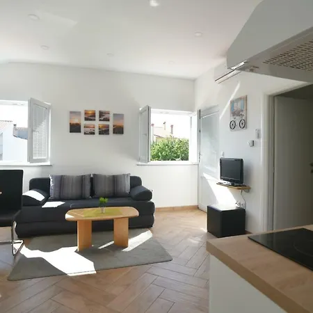 Apartament Armando *